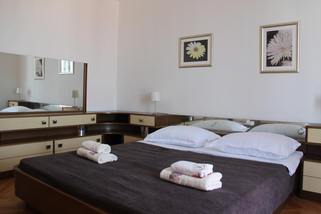 Mikulandra Apartment Sibenik Exterior photo